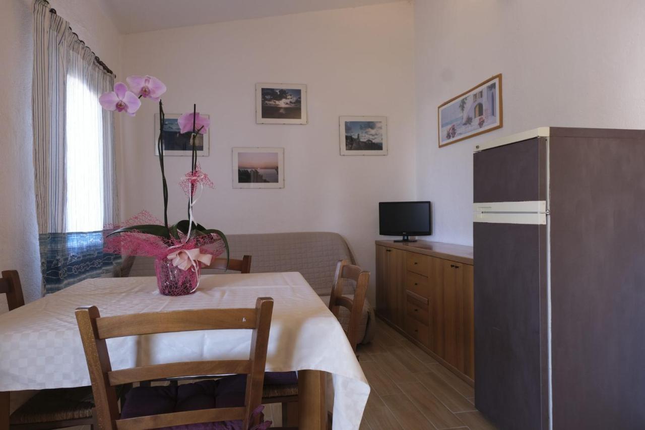 Aria Di Vacanza - Gelsi Olbia Kültér fotó
