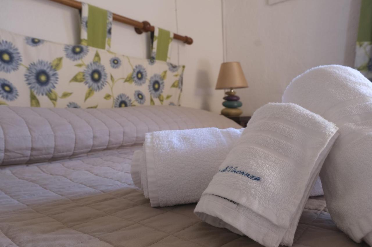 Aria Di Vacanza - Gelsi Olbia Kültér fotó